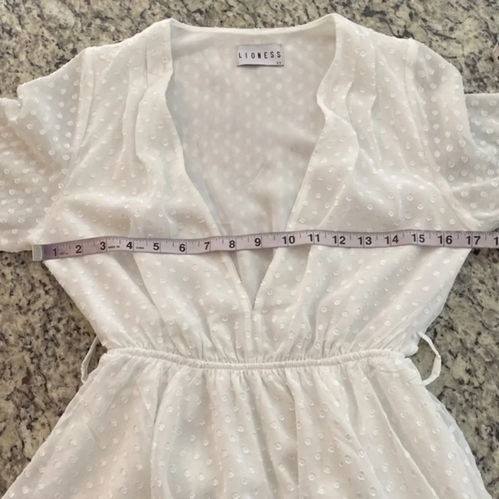 Princess Polly Lioness Legendary Lovers Belted Plunge White Tiered Dress XS RR15